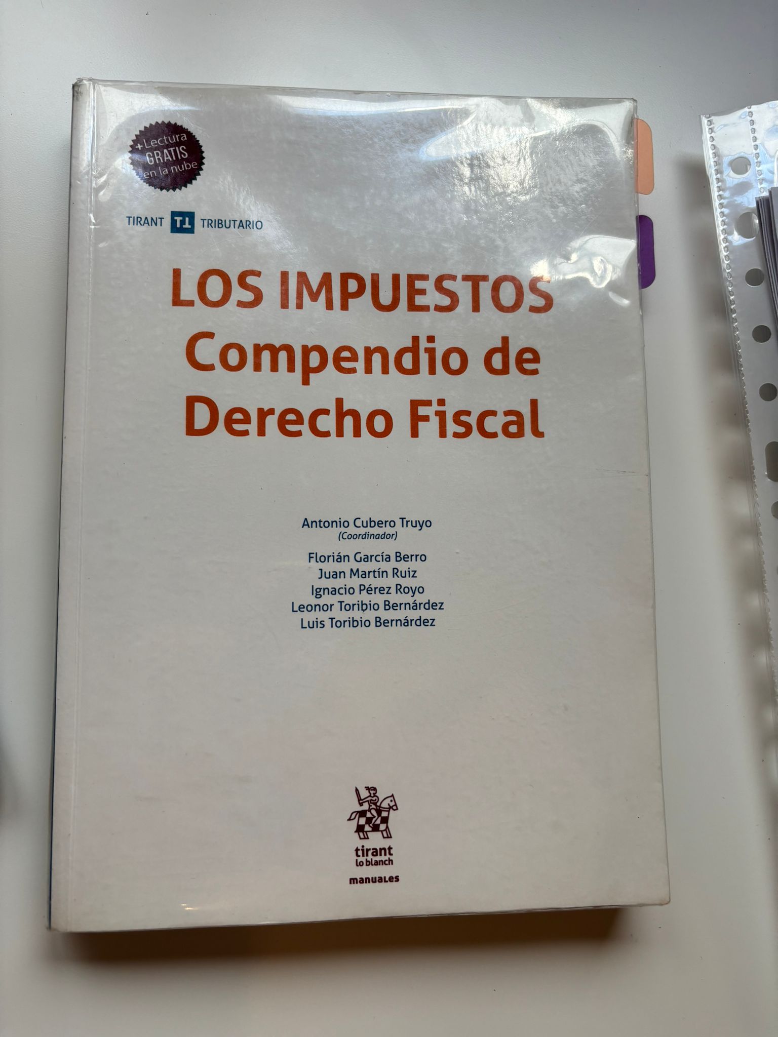 VENDO LIBRO REGIMEN FISCAL LOS IMPUESTOS COMPENDIO DE DERECHO FISCAL COMO NUEVO Y FORRADO