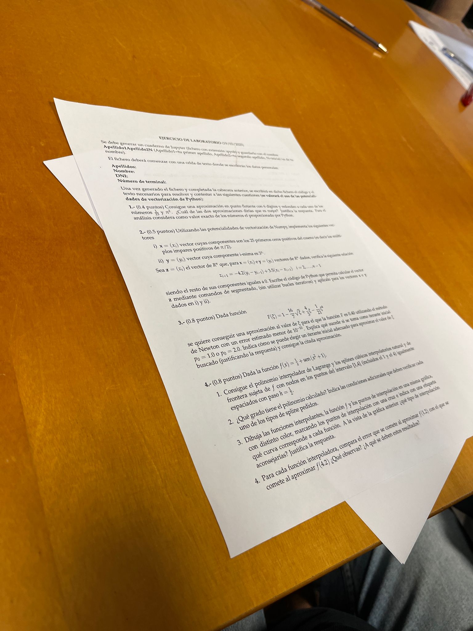 Primer examen práctico 2025