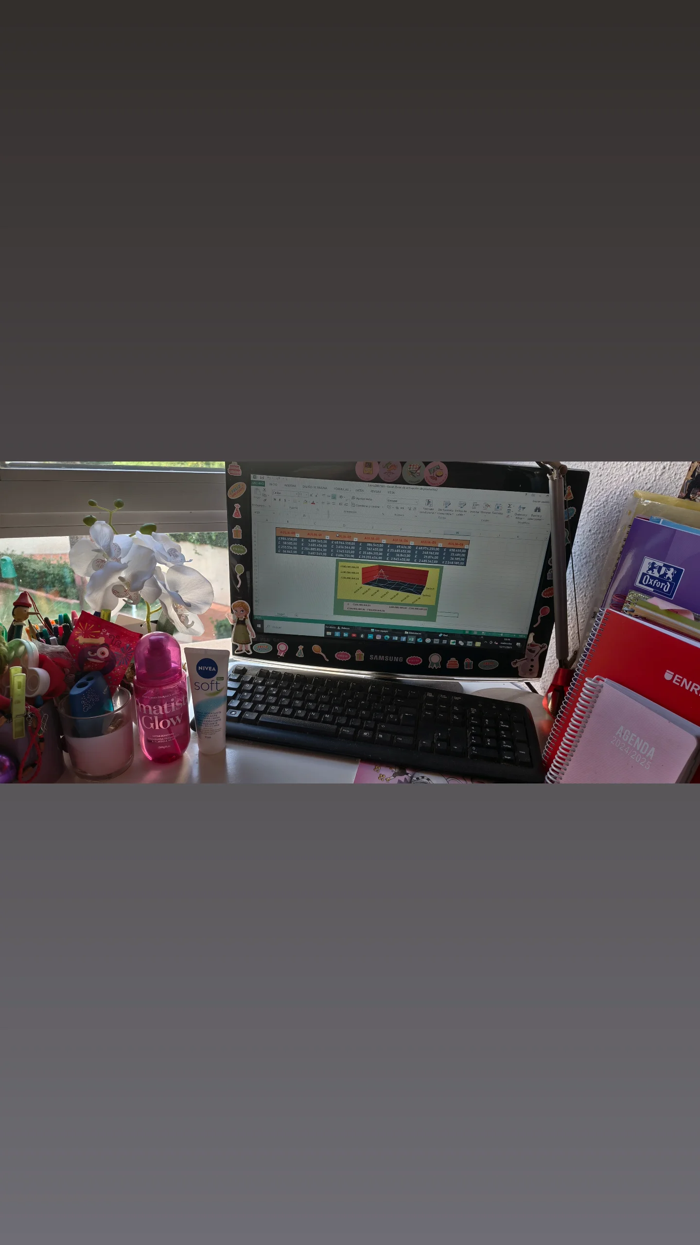 ***Más ejercicios de estudiante universitaria infantil.