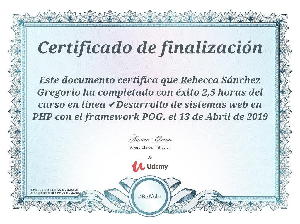 Diplomas universitarios, con temario aprendido vía internet.