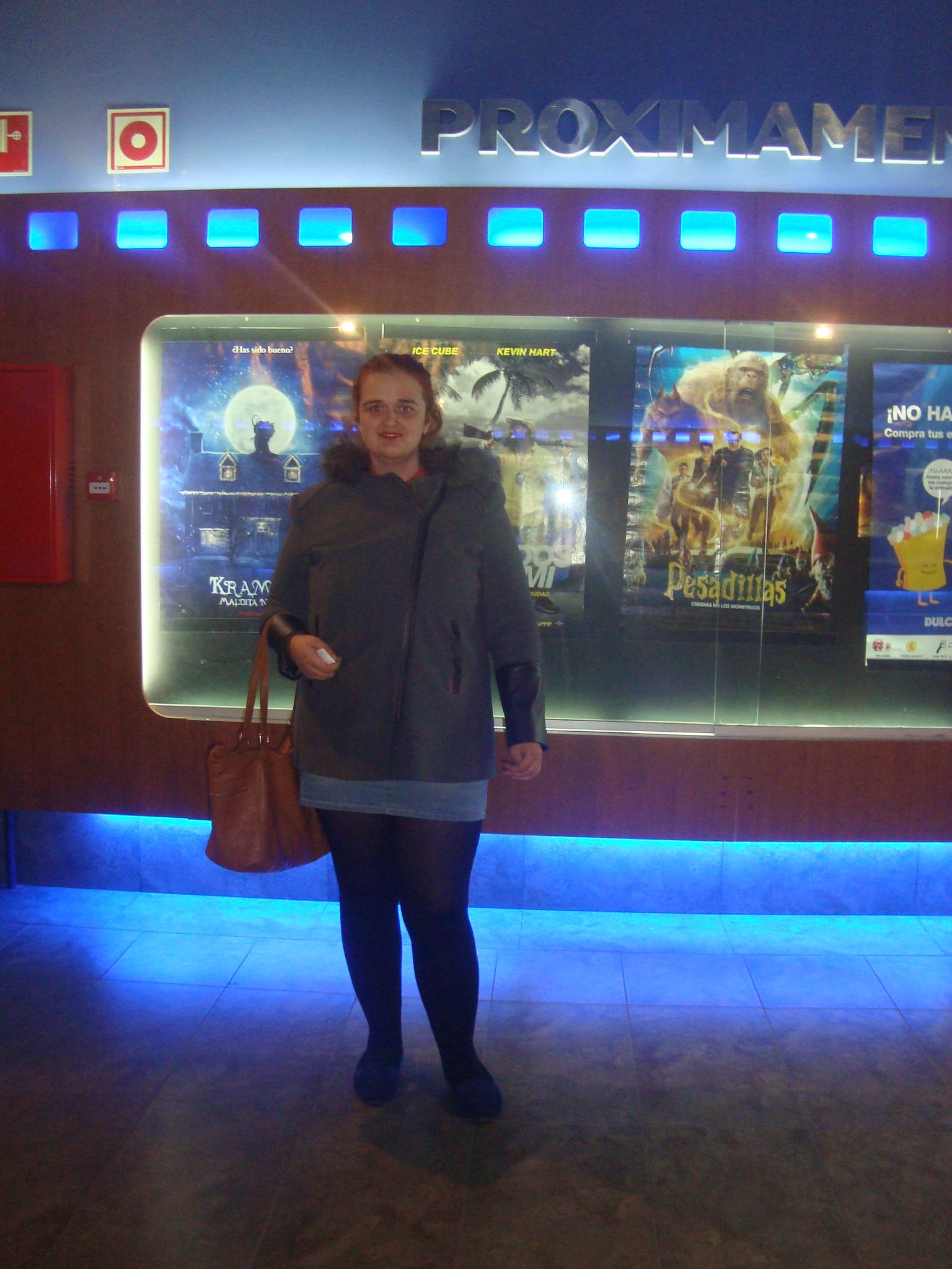 ***Ser una niña ejemplar.