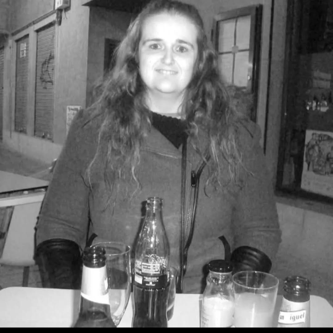 ***Ser algo más que amigos.+18.