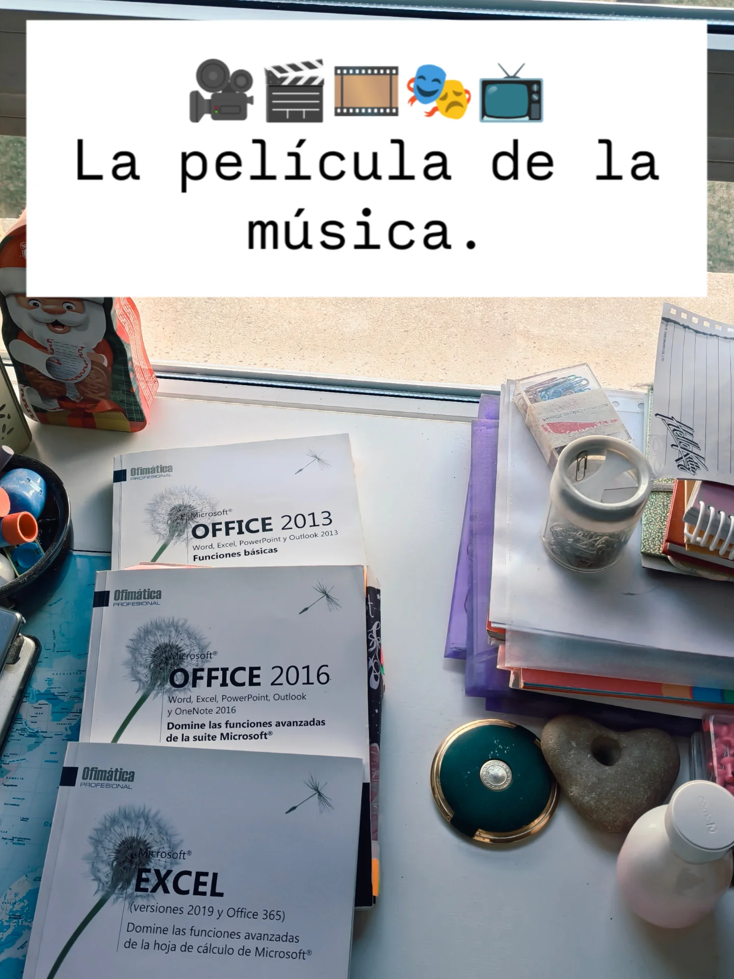 ***La película de YouTube music, fue aprobada. En la escuela superior técnica de Administrativa pública.