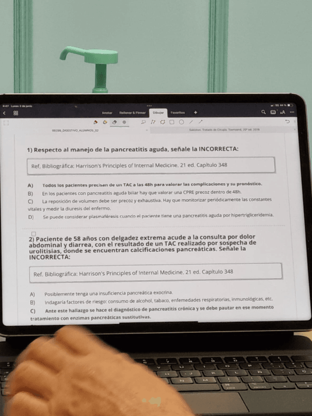 Examen-Digestivo-2024-mayo-con-respuestas-fotos.pdf