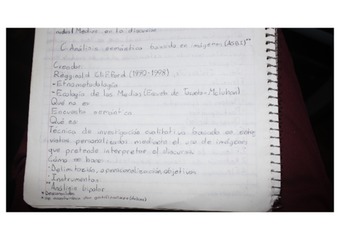 Investigacion-Cualitativa-12.pdf