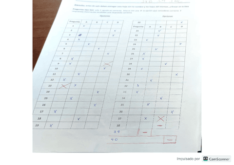 Examen-corregido-enero-22-23.pdf