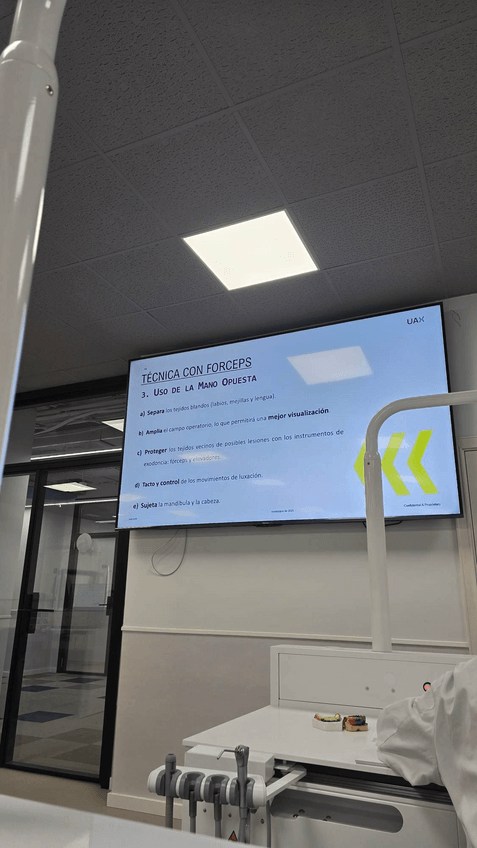 Miniatura del documento Quirurgica-lab-EXODONCIA.pdf